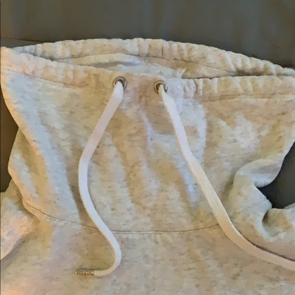 tommy hilfiger hoodie !! - Picture 3 of 3